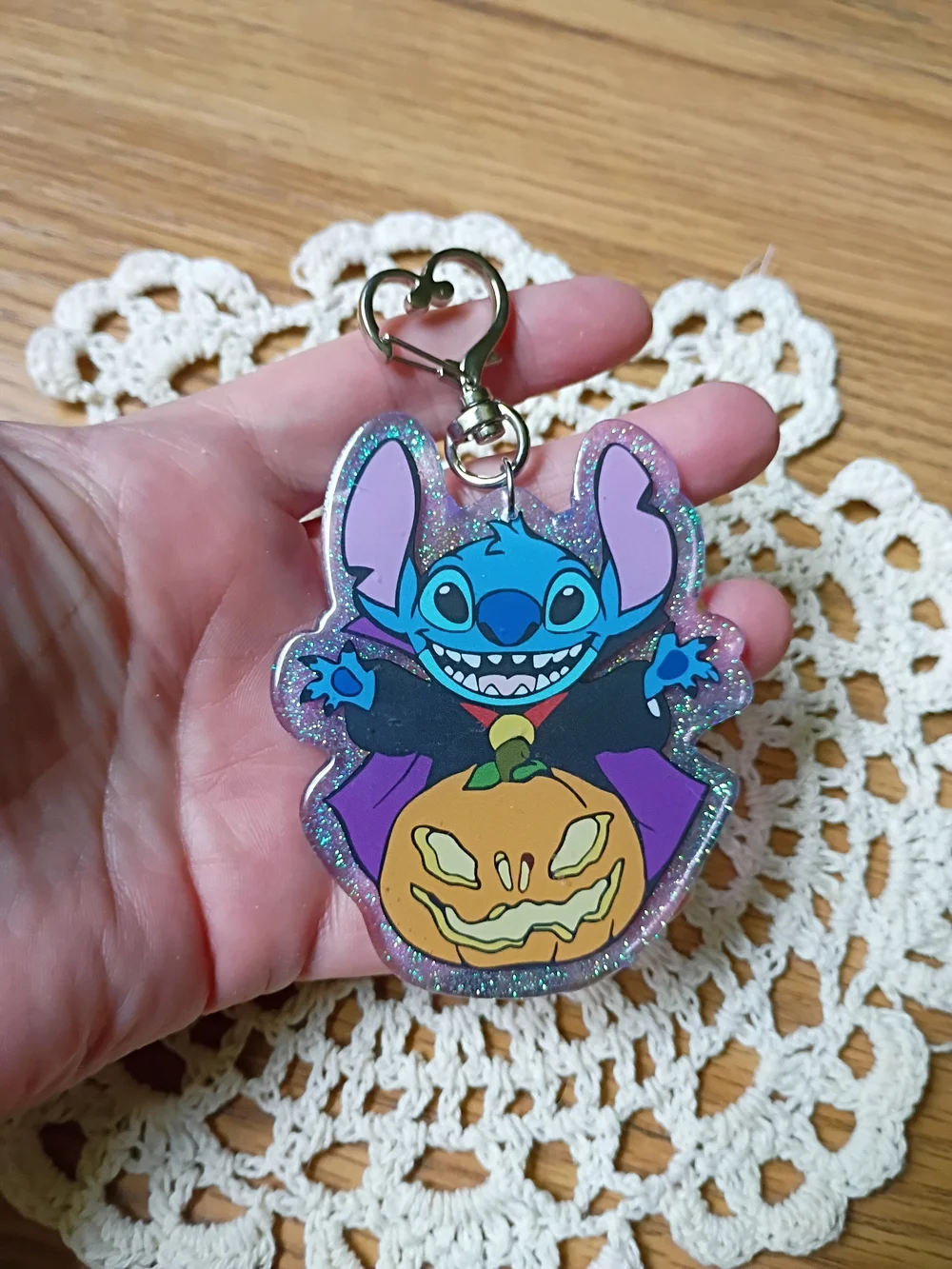 Stitch Halloween Pumpkin Glitter Keyring - Purple & Blue